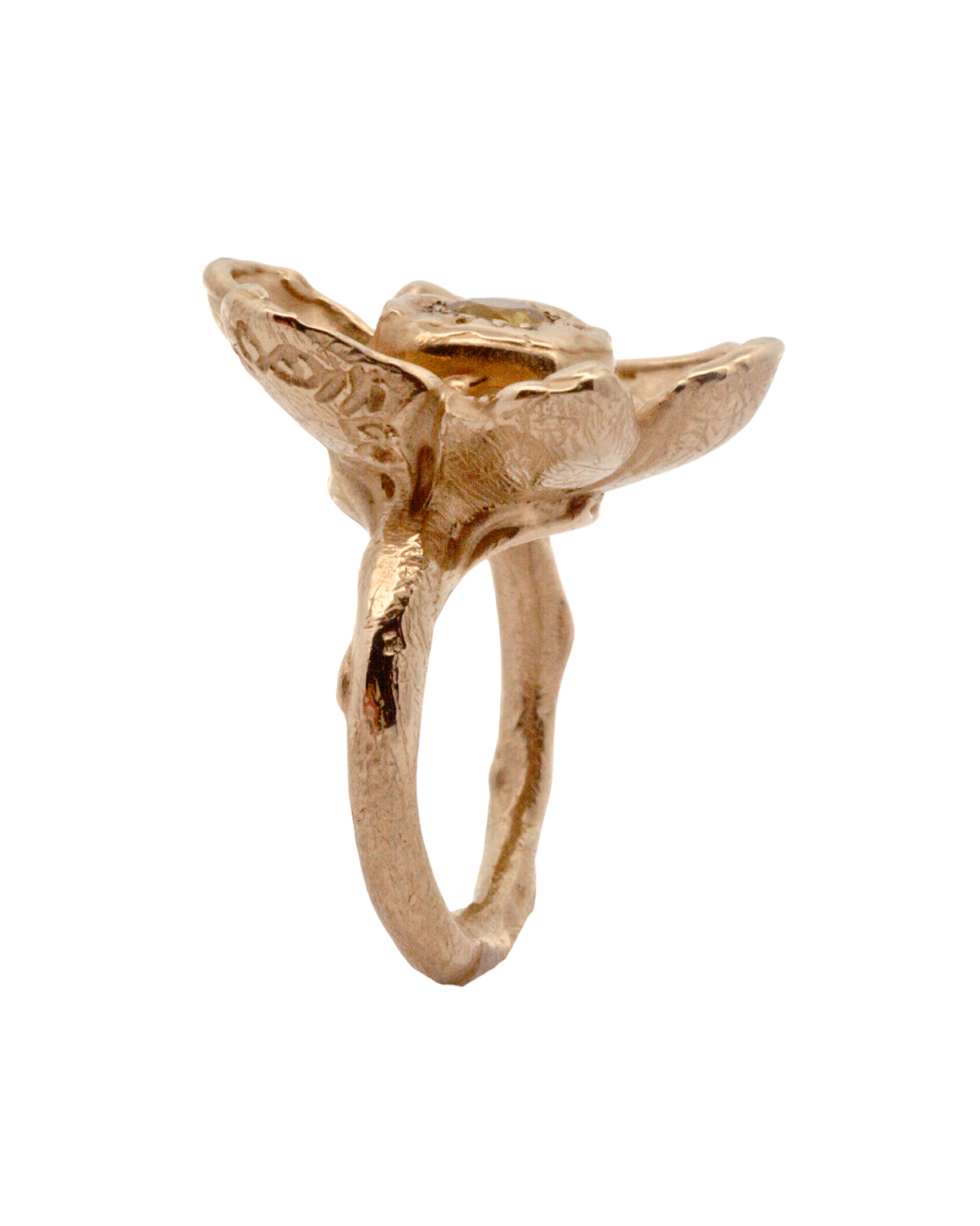 RORA Giant Flower Signet Ring in 14K Yellow Fairmined Gold