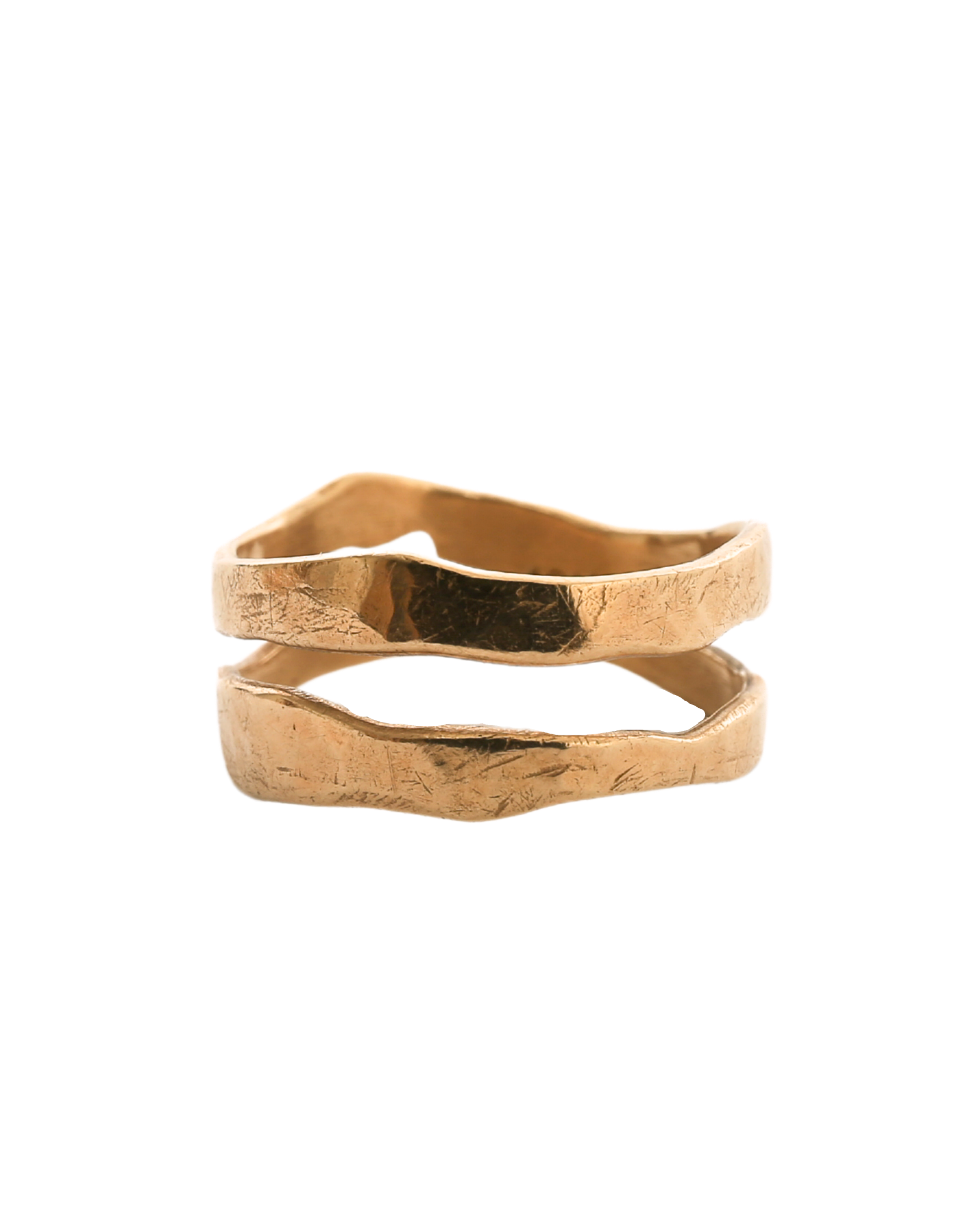 TWO RIVERS Narrow Band Ring in Fairmined Gold with Wavy Edges