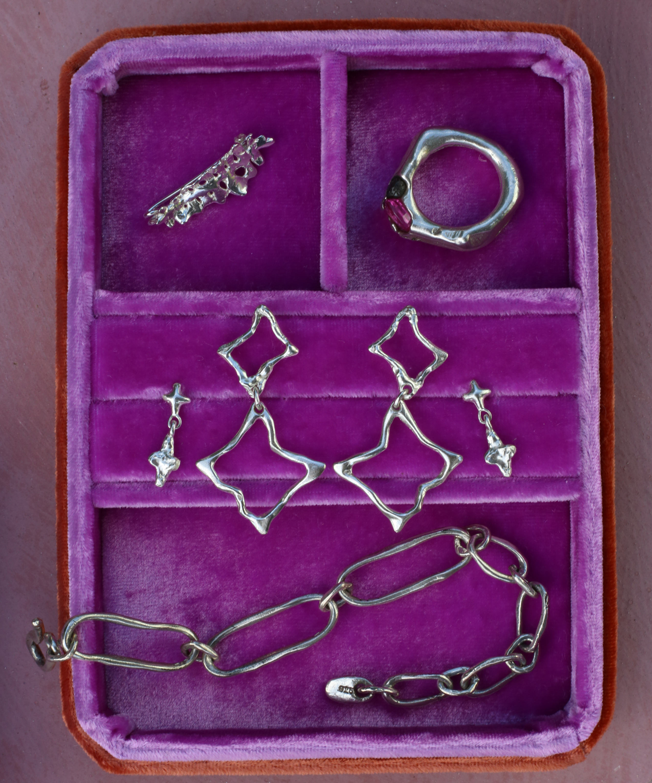 Jewelry Box open view showing contents