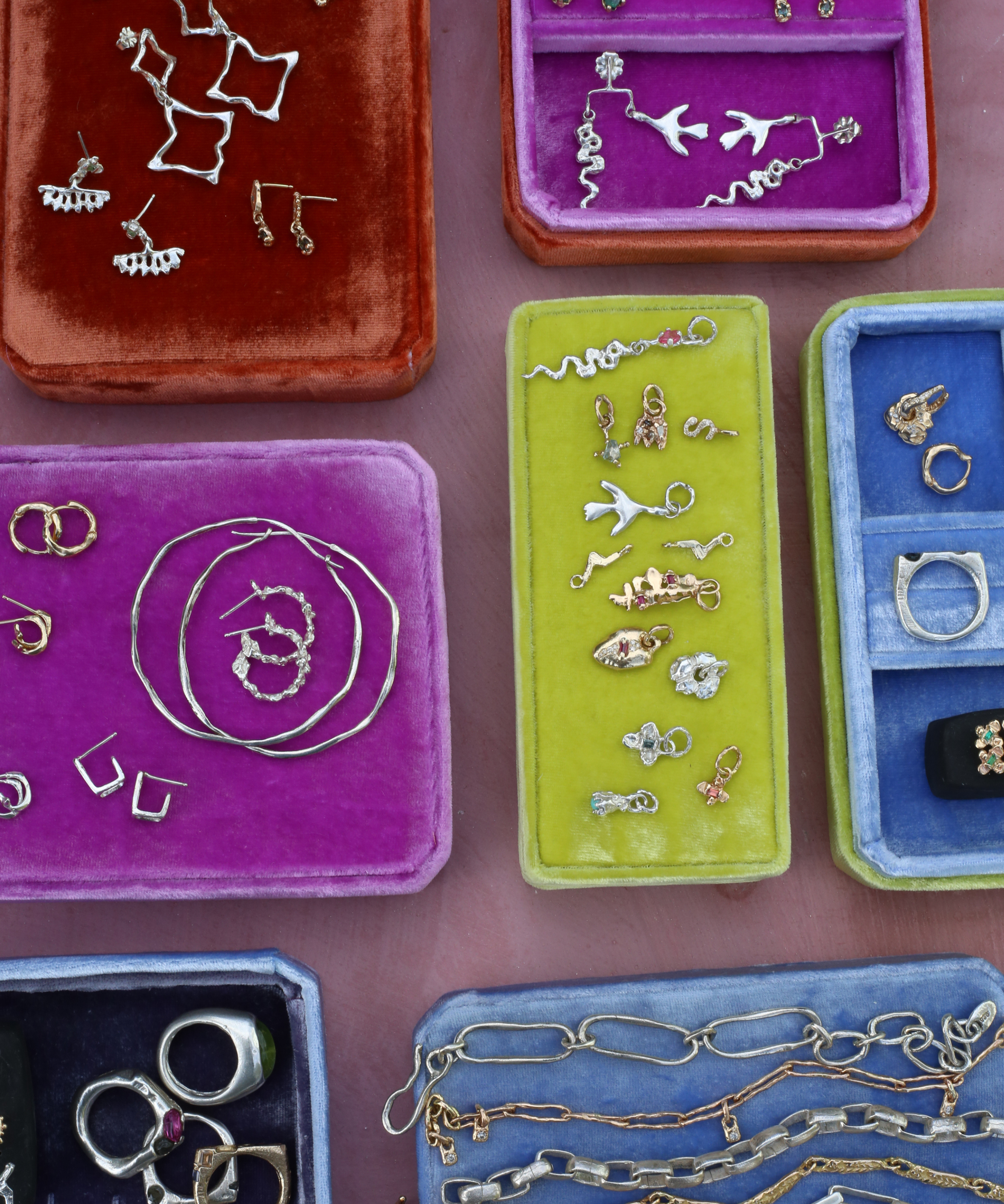 Jewelry Box alternate angle