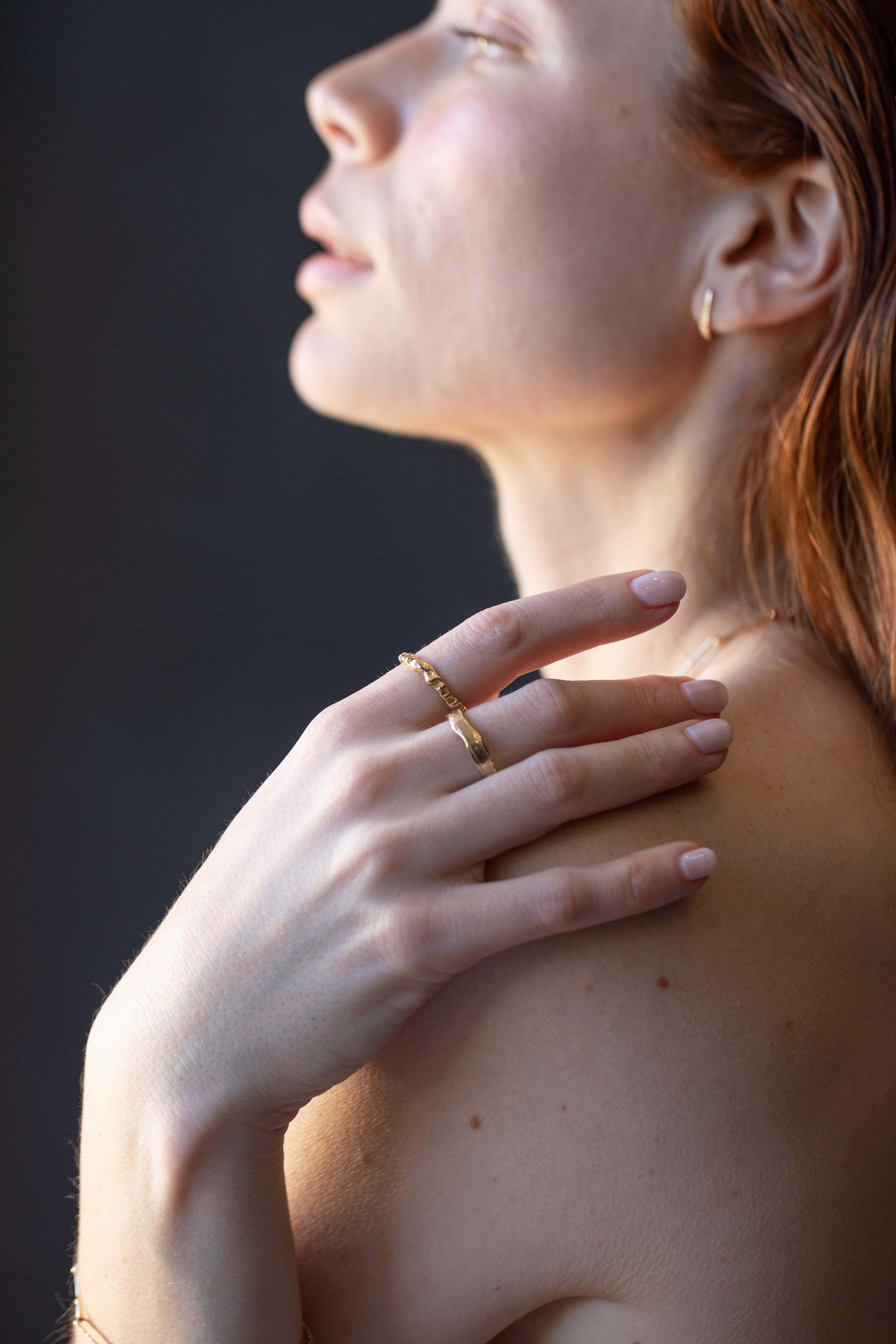 Artisan-Crafted HALLE Ring in Recycled Platinum