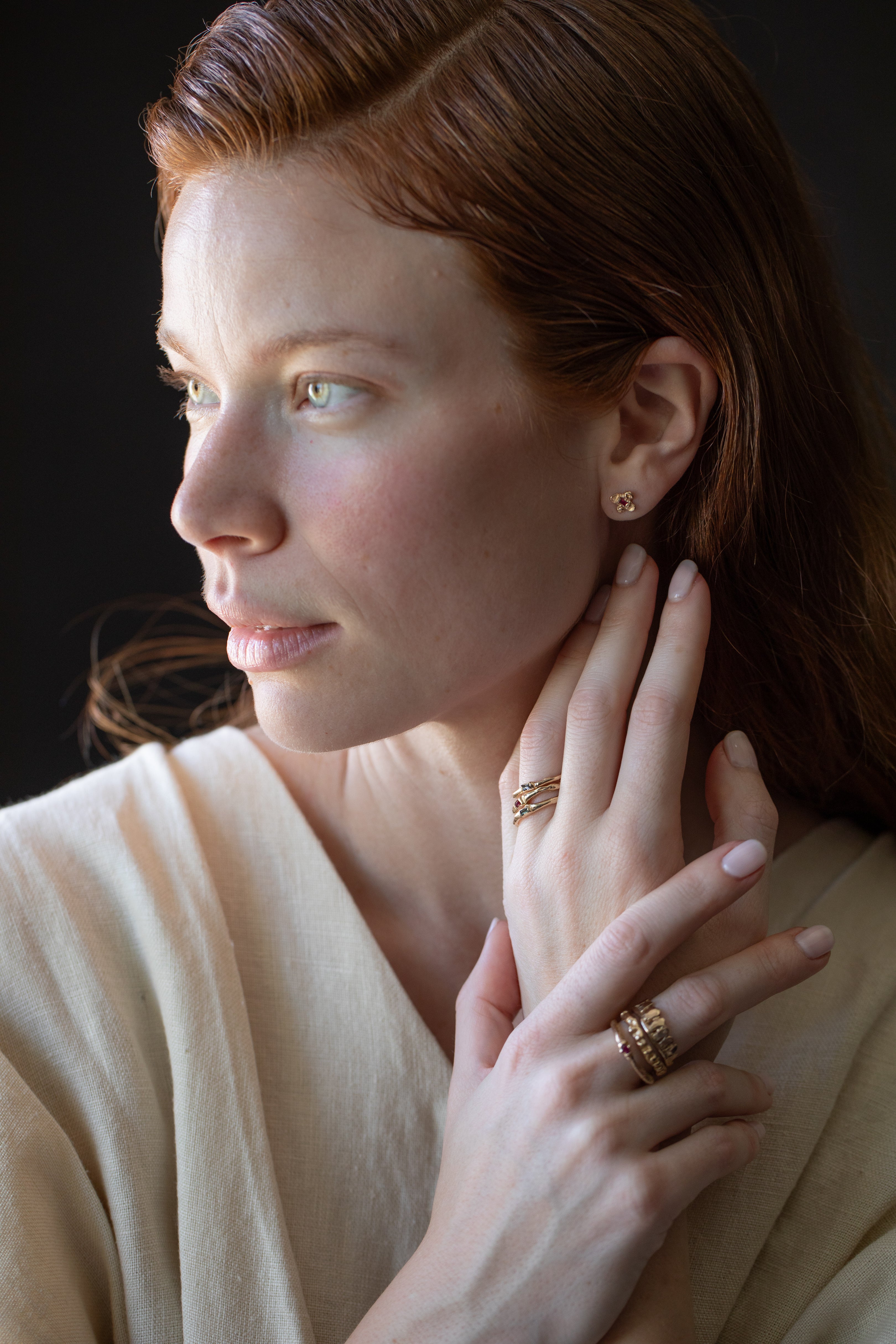 Artisan-Crafted IDUN Earrings in Recycled Platinum with Emerald Accents
