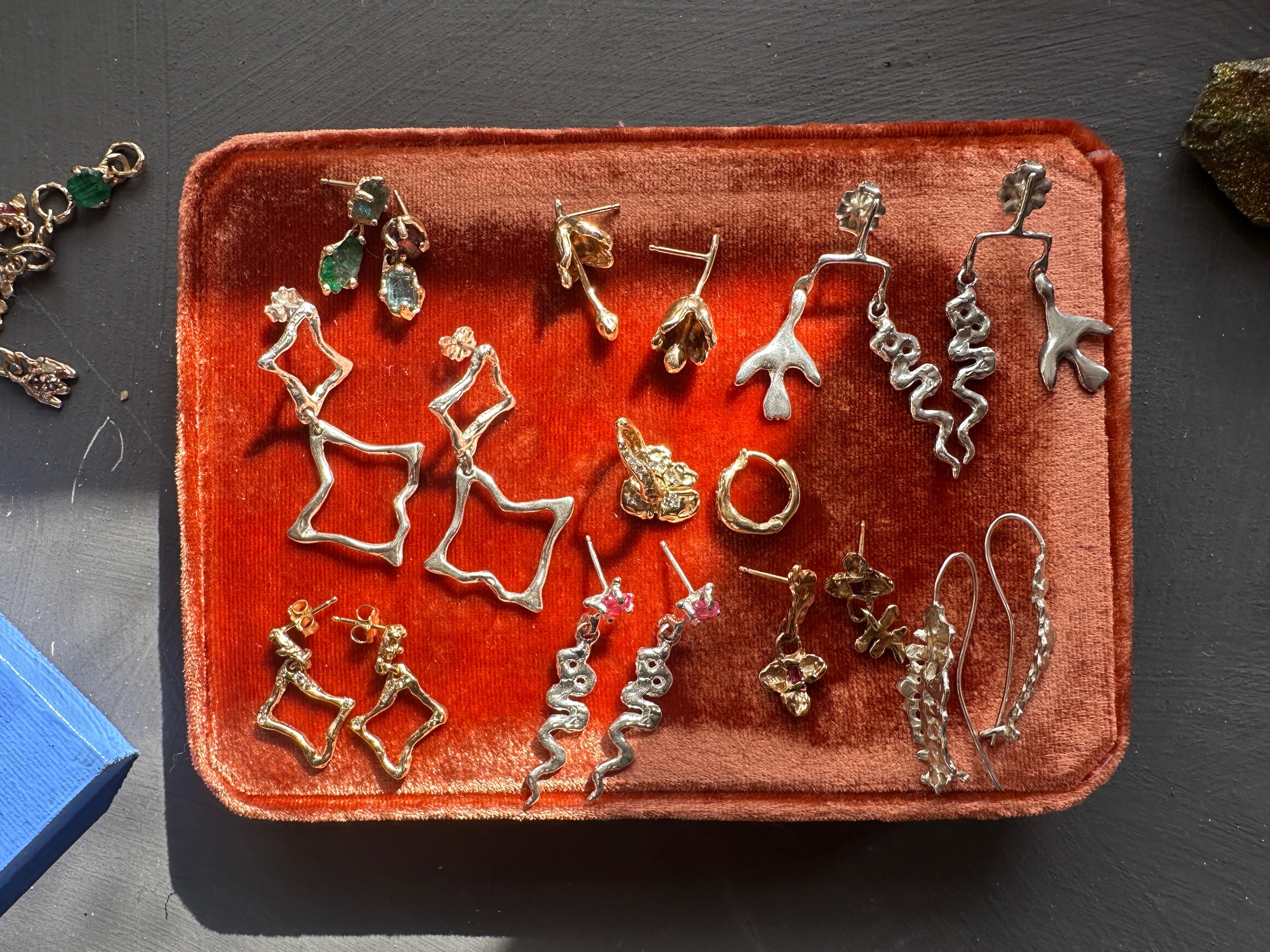 Jewelry Box scale view, with pink tourmaline and carnelian