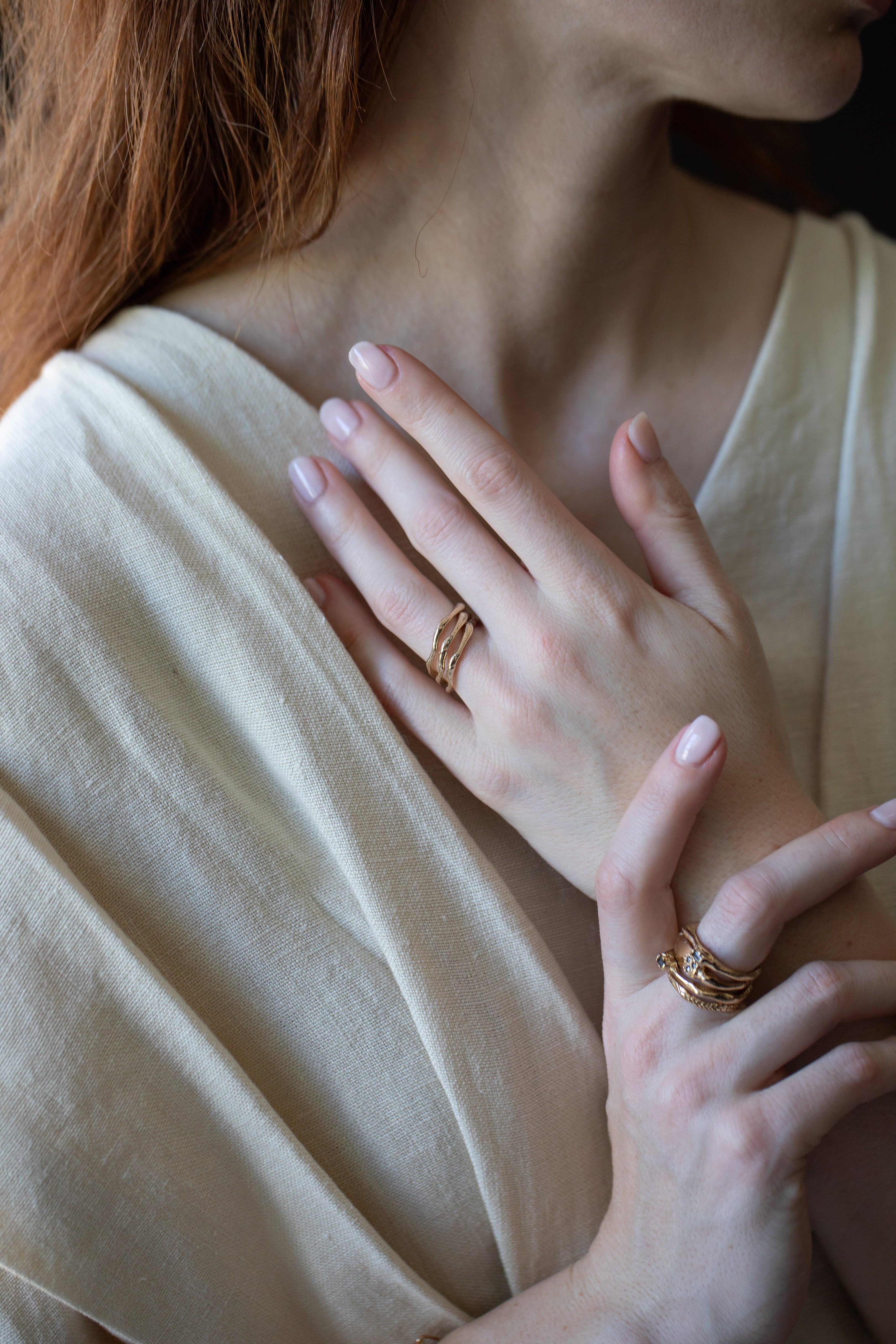 Model Wearing EINAR Stacking Ring with Elegant Style