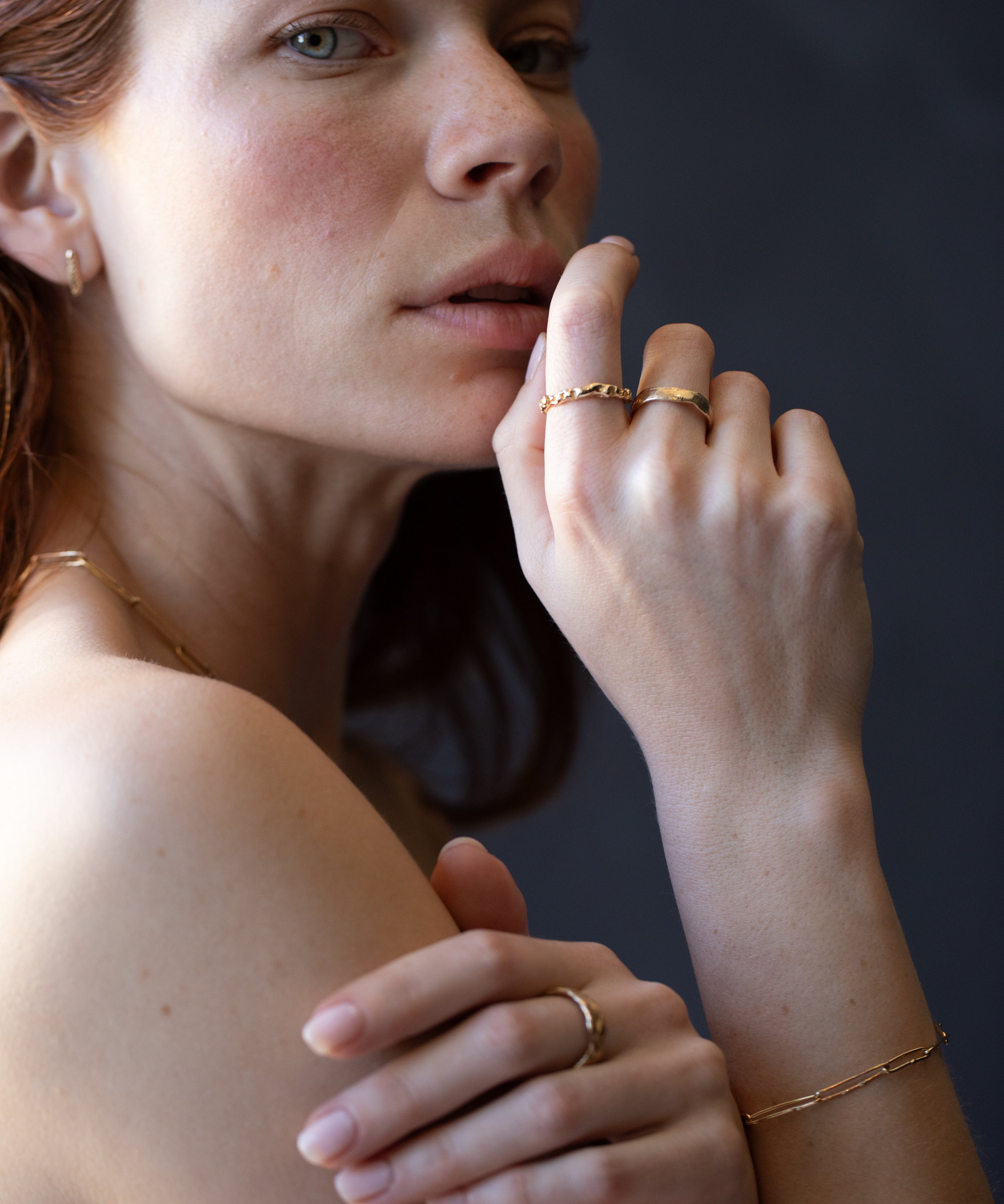 HALLE Ring worn on hand, sculptural lost wax cast detail